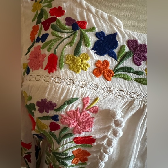 Anthropologie Vanessa Virginia Embroidered Cotton Pom Pom Peasant Top - Sz 2 - Picture 5 of 14